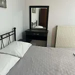 Kohyli Apartment *