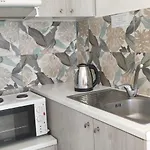 Kohyli Apartment *
